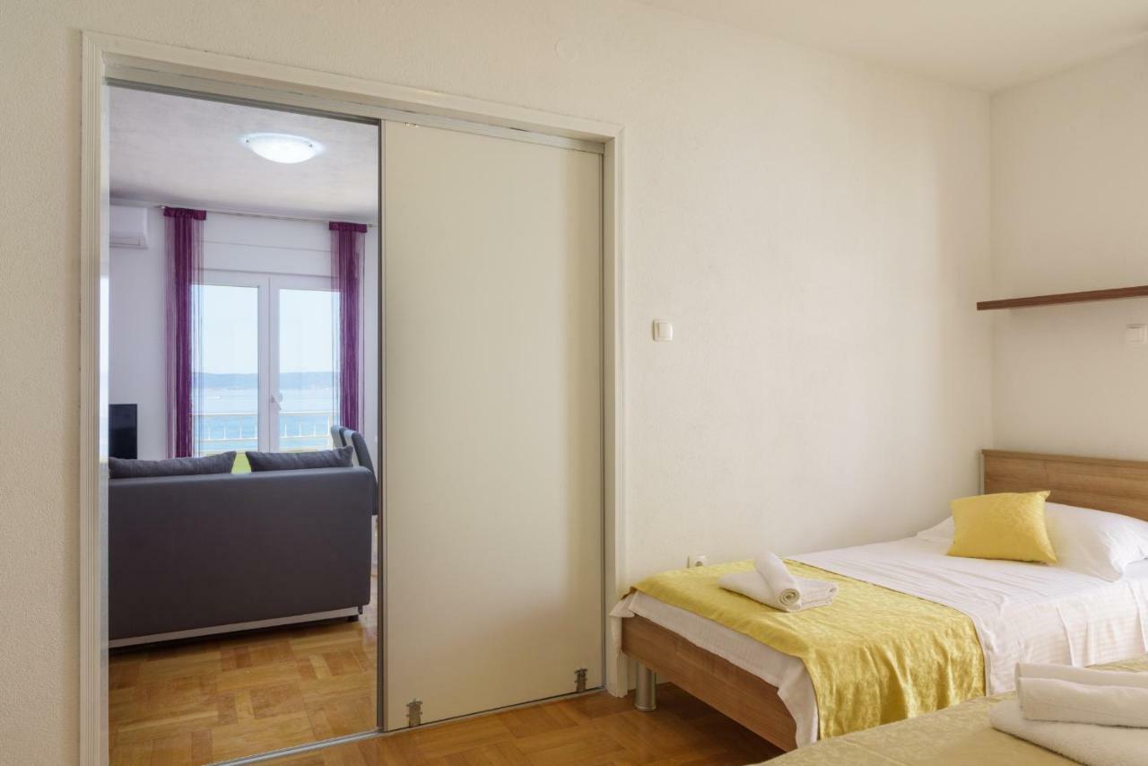 Renic Apartmani คาชเตลา ภายนอก รูปภาพ